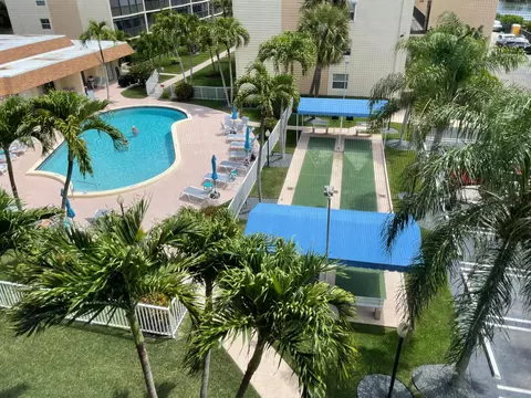 720 E Ocean Ave #407, Boynton Beach, FL 33435