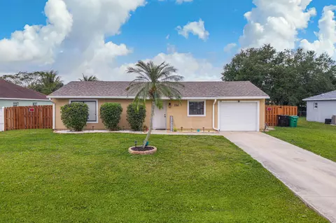 1166 SW Cynthia St, Port Saint Lucie, FL 34983