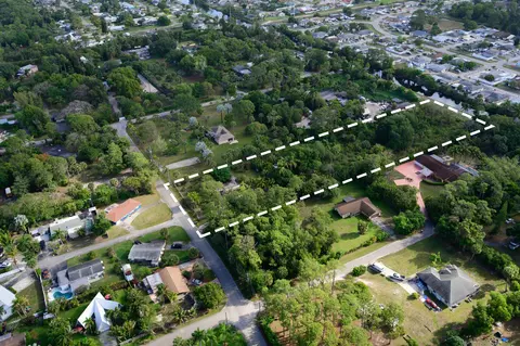 666 Chase Rd, West Palm Beach, FL 33415