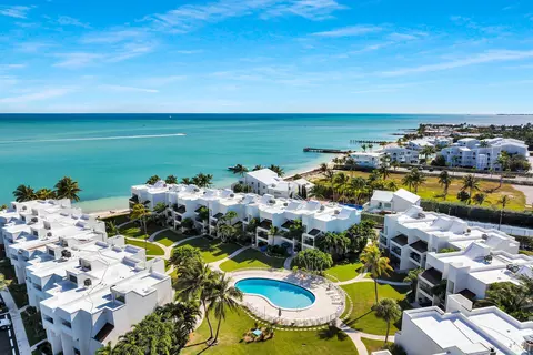601 W Ocean Dr #KEY COLONY, Key Colony Beach, FL 33051