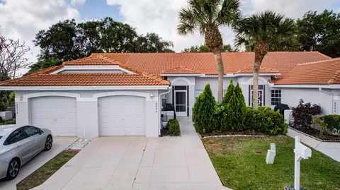 8040 Summer Shores Dr, Delray Beach, FL 33446