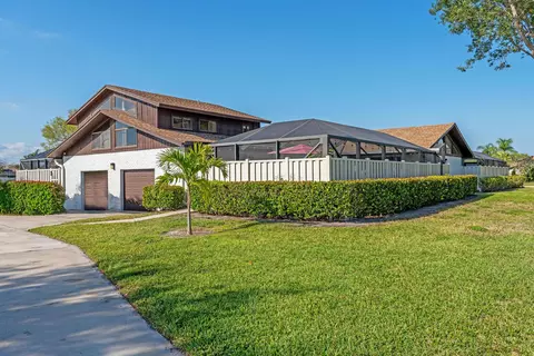 9662 Boca Gardens Cir N #B, Boca Raton, FL 33496