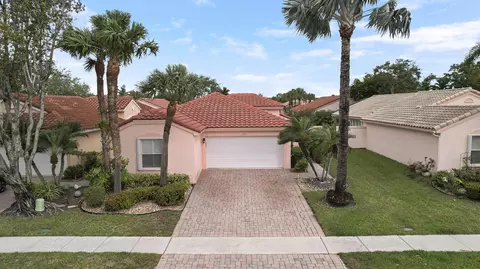 5151 Corbel Lake Way, Boynton Beach, FL 33437