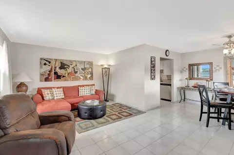 78 Seville F, Delray Beach, FL 33446