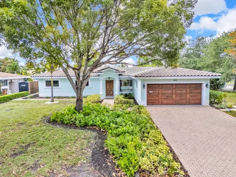 1001 SE 12th Ter, Deerfield Beach, FL 33441
