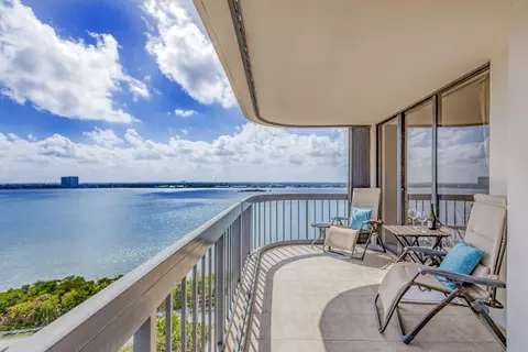 5380 N Ocean Dr #15 A, Singer Island, FL 33404