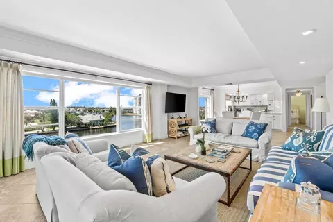 400 Seasage Dr #506, Delray Beach, FL 33483