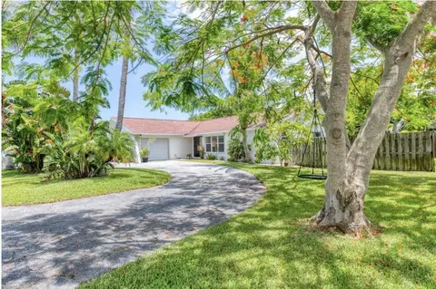 226 W Norfolk, Jupiter, FL 33469