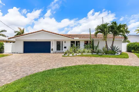 2801 NE 8th St, Pompano Beach, FL 33062