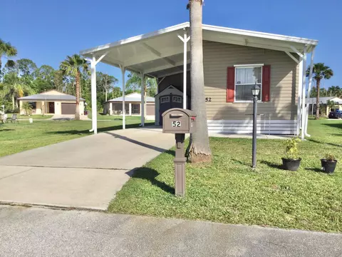 52 Mediterranean Blvd E, Port Saint Lucie, FL 34952