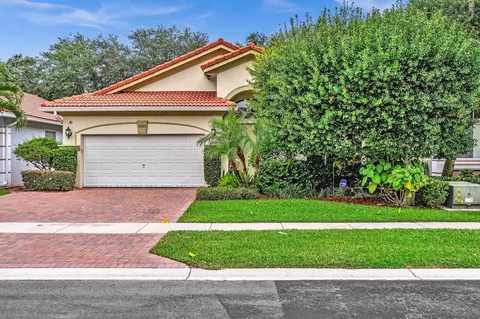 9083 Silver Glen Way, Lake Worth, FL 33467
