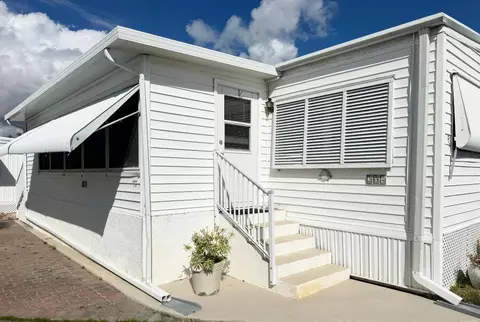 204 Palm #I, Briny Breezes, FL 33435