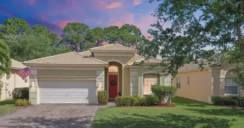6104 Spring Lake Ter, Fort Pierce, FL 34951