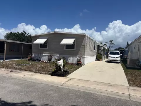 4900 NW 2nd Ave, Pompano Beach, FL 33064