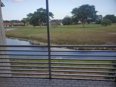 7410 Woodmont #208, Tamarac, FL 33321