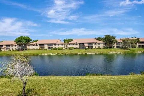 5299 Europa Dr #K, Boynton Beach, FL 33437