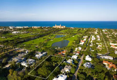 3 S Lake Trl, Palm Beach, FL 33480