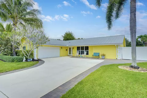 4377 Linden Ave, Palm Beach Gardens, FL 33410