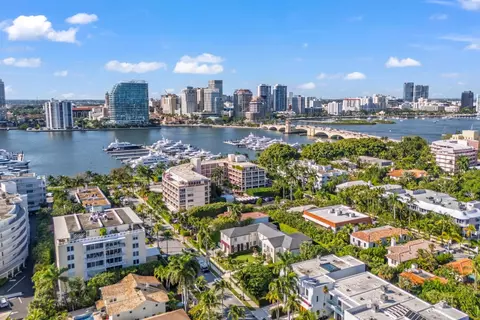 434 Chilean Ave #2B, Palm Beach, FL 33480