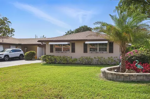 142 Mockingbird Ln, Delray Beach, FL 33445