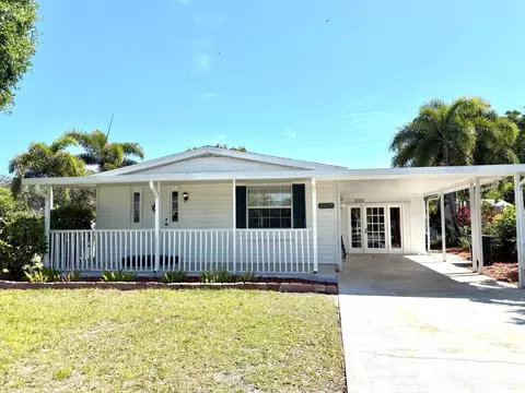 7557 SE Swan, Hobe Sound, FL 33455