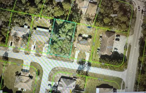 10281 Clyburn St, Spring Hill, FL 34608