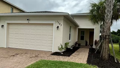 1783 NW Cataluna Cir, Port Saint Lucie, FL 34986