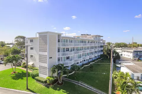 2381 Sunset Ave #217, Lake Worth Beach, FL 33461