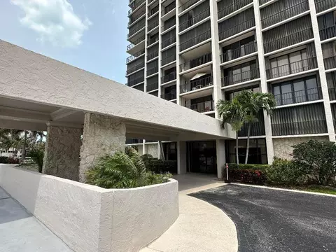 5047 N Highway A1a #PH-2, Hutchinson Island, FL 34949