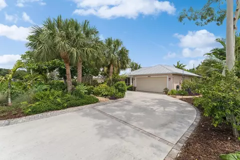 4419 SE Tall Pines Ave, Stuart, FL 34997
