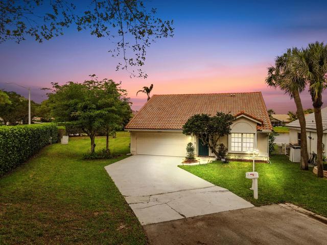 7433 Shell Rdg, Lake Worth, FL 33467