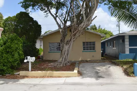 524 N F St, Lake Worth Beach, FL 33460