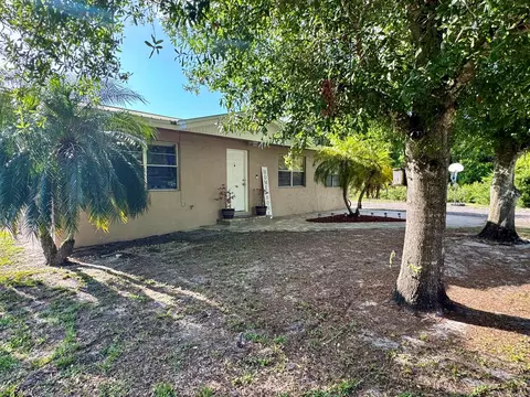 908 SW 7th Ave, Okeechobee, FL 34974