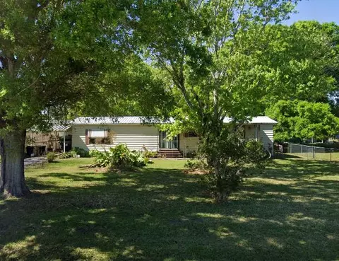 651 NE 30th Ave, Okeechobee, FL 34972 photo 1