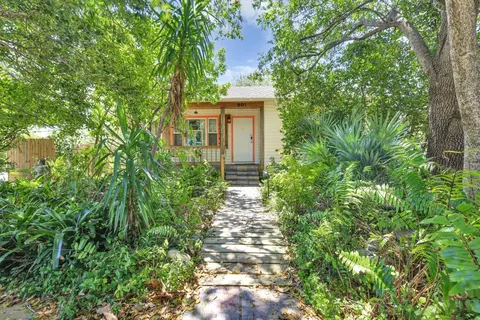 901 18th N, Lake Worth Beach, FL 33460