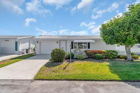 2110 SW 22nd Ct, Boynton Beach, FL 33426