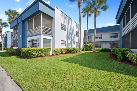 79 Normandy Ln #B, Delray Beach, FL 33484
