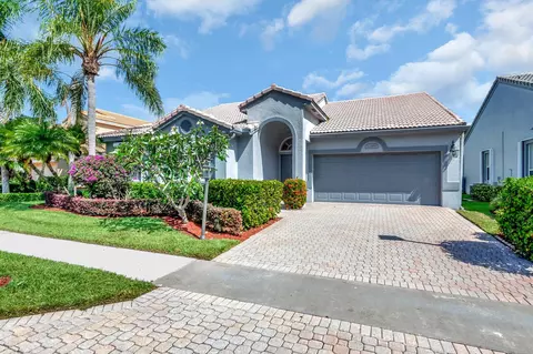 23490 Torre Cir, Boca Raton, FL 33433