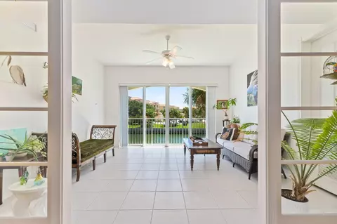 5 Harbour Isle Dr #203, Fort Pierce, FL 34949