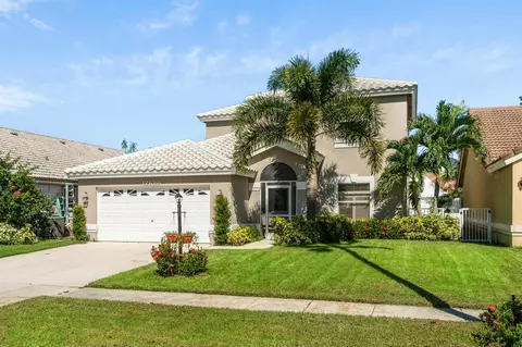 12628 White Coral Dr, Wellington, FL 33414