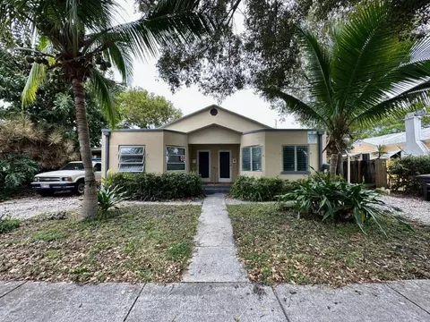 523 48th St, West Palm Beach, FL 33407