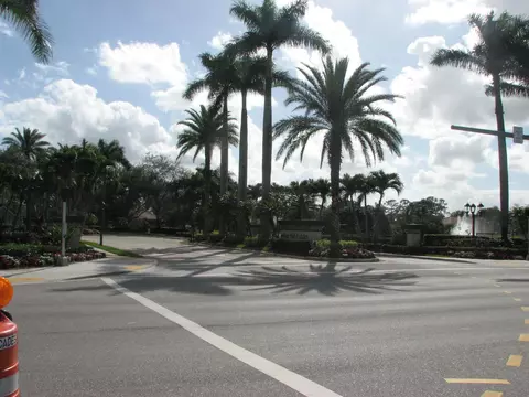 11991 Torreyanna Cir, Palm Beach Gardens, FL 33412