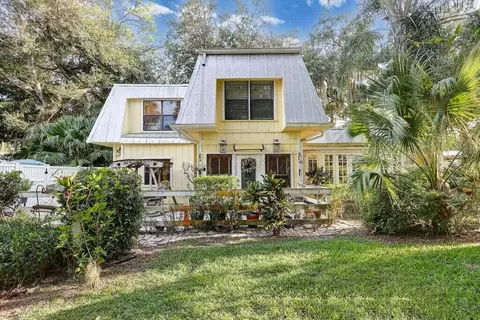576 SW Rustic, Stuart, FL 34997