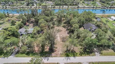11220 61st St, The Acreage, FL 33412