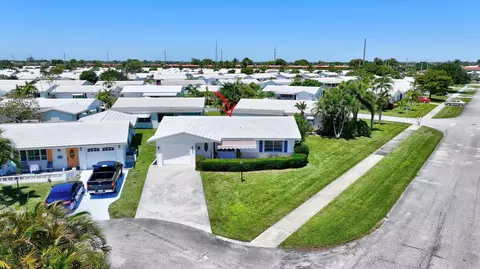 1711 SW 16th St, Boynton Beach, FL 33426
