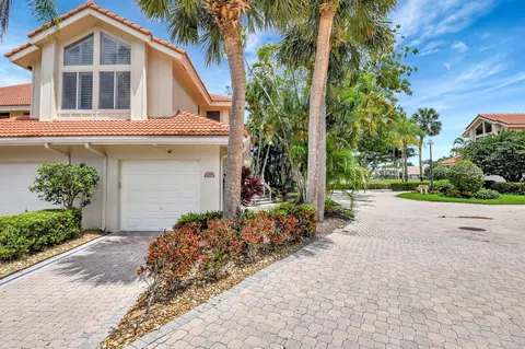 2518 Coco Plum Blvd #1203, Boca Raton, FL 33496