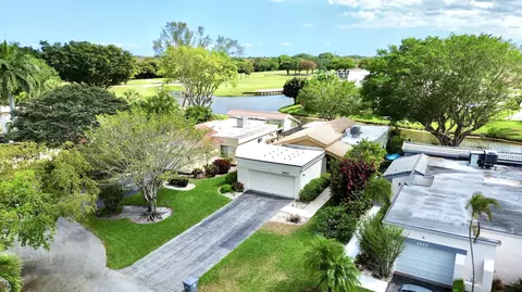 5670 Piping Rock Dr, Boynton Beach, FL 33437