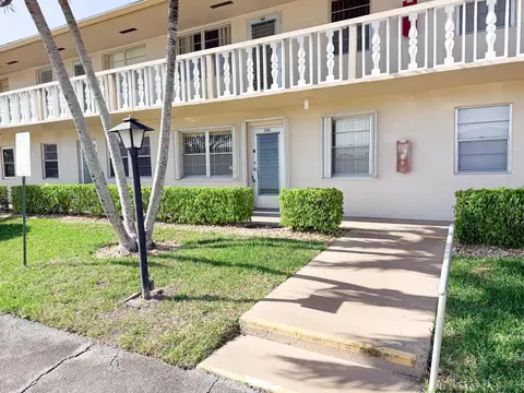 161 Kent J, West Palm Beach, FL 33417