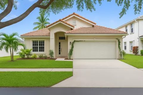 1131 Delray Lakes Dr, Delray Beach, FL 33444