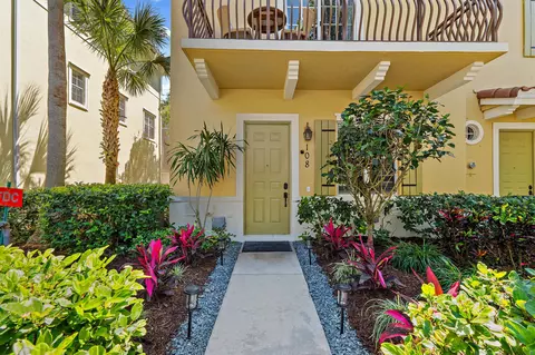 108 Osceola Ln, Jupiter, FL 33458